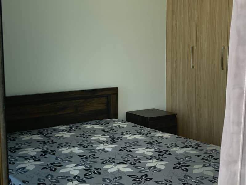 12 1526 Master Bedroom 2. jpg