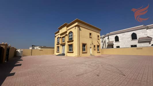 5 habitaciones Villa para en Alquiler en Al Refaa, Ras Al Khaimah - WhatsApp Image 2026-04-23 at 11.50. 24 AM (1). jpeg 5 habitaciones Villa para en Alquiler en Al Refaa, Ras Al Khaimah - WhatsApp Image 2026-04-23 at 11.50. 24 AM (1). jpeg