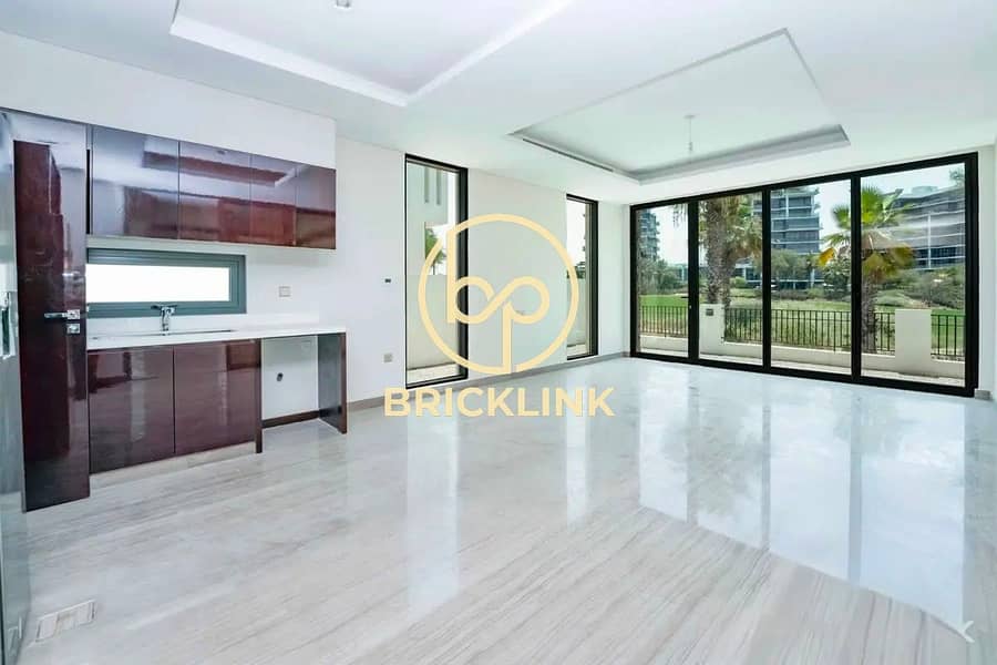4 WhatsApp Image 2026-08-19 at 14.03. 22 (1). jpeg