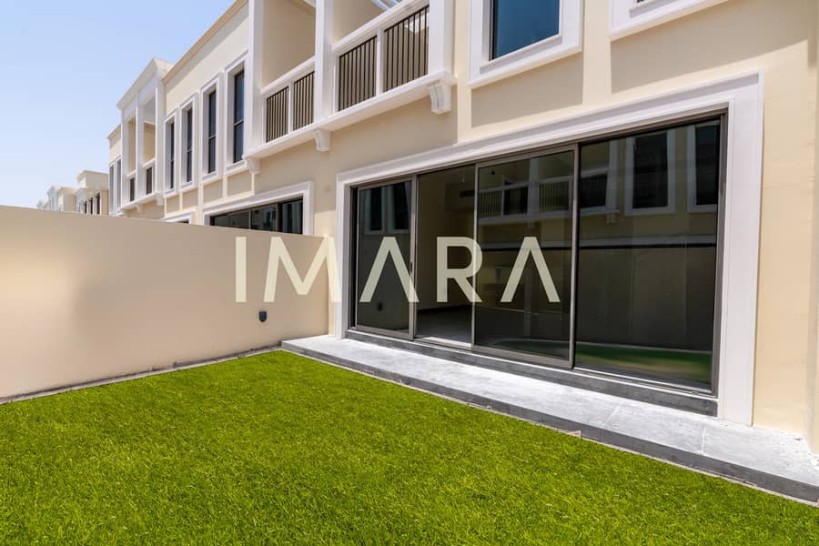 1 MINUTE FROM LAGOON | BRAND NEW | 4 CHEQUES 1 MINUTE FROM LAGOON | BRAND NEW | 4 CHEQUES