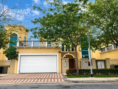 Villa de 4 chambres à à louer à Jumeirah Park, Dubai - Villa à Jumeirah Park，Legacy, 4 chambres, 340000 AED - 16226183
