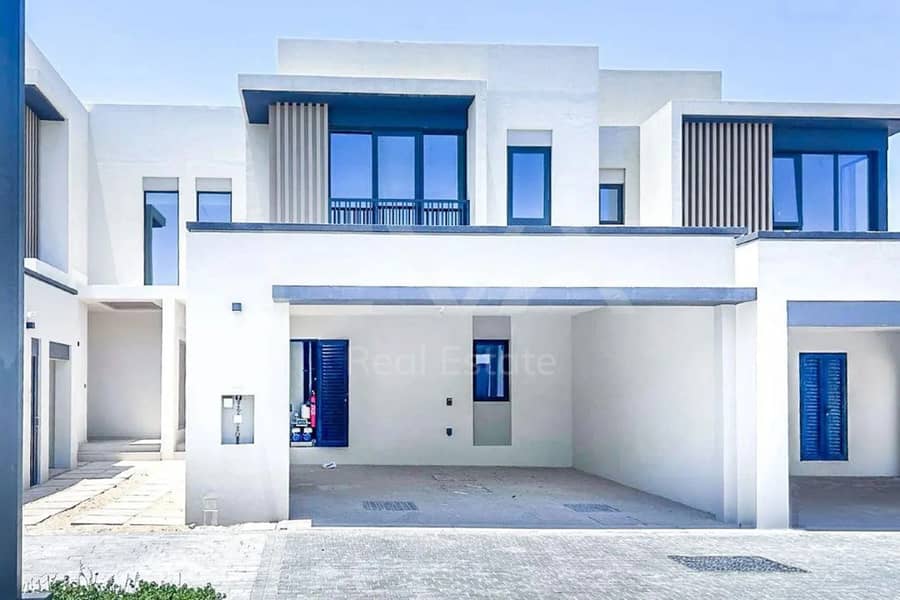 Villa en Jebel Ali Village,Jebel Ali Village Townhouses, 4 dormitorios, 230000 AED - 16226416 Villa en Jebel Ali Village,Jebel Ali Village Townhouses, 4 dormitorios, 230000 AED - 16226416