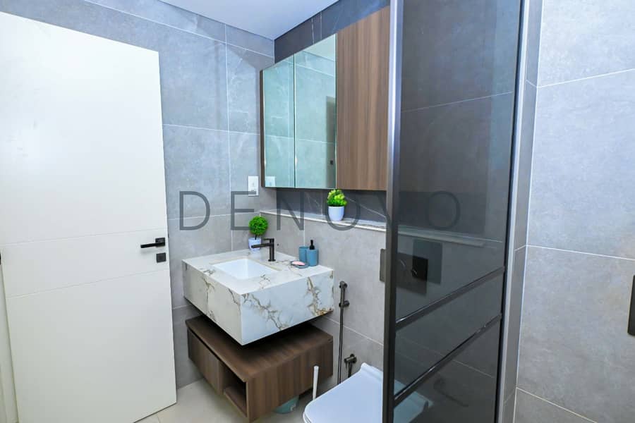 10 Property Image