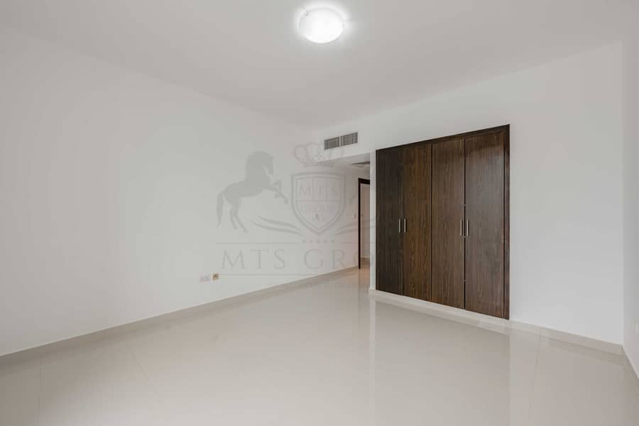 19 Master Bedroom 2. jpg