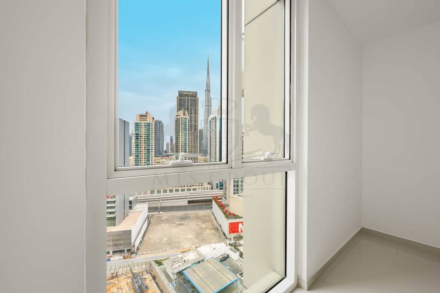 21 Master Bedroom View. jpg