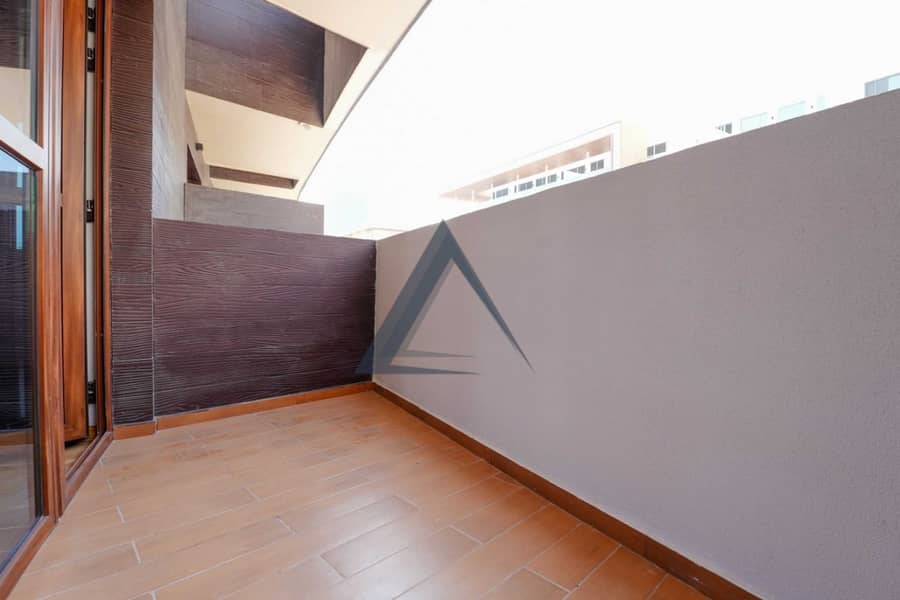 9 Property Image