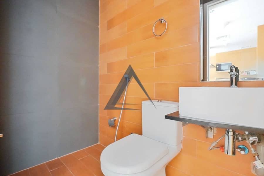 11 Property Image