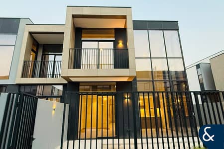4 Schlafzimmer Townhouse zum Miete in Mudon, Dubai - Reihenhaus in Mudon,Mudon Al Ranim,Mudon Al Ranim 6, 4 schlafzimmer, 250000 AED - 16203279 4 Schlafzimmer Townhouse zum Miete in Mudon, Dubai - Reihenhaus in Mudon,Mudon Al Ranim,Mudon Al Ranim 6, 4 schlafzimmer, 250000 AED - 16203279