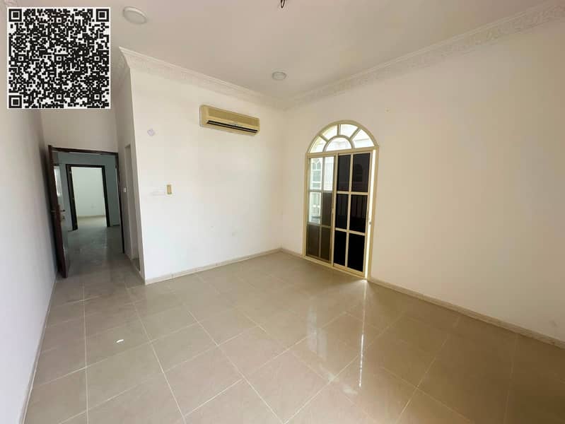 13 4fe3fd6e-da4c-456d-99c3-bed6be77a948. jpg