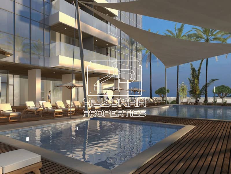 5 Amenities_01_Pool_Deck. jpeg