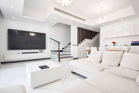 3 habitaciones Townhouse para en Venta en Jumeirah Village Triangle (JVT), Dubai - Casa adosada en Jumeirah Village Triangle (JVT),JVT District 5, 3 dormitorios, 3850000 AED - 16228454 3 habitaciones Townhouse para en Venta en Jumeirah Village Triangle (JVT), Dubai - Casa adosada en Jumeirah Village Triangle (JVT),JVT District 5, 3 dormitorios, 3850000 AED - 16228454