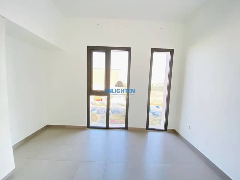Bright | Cozy | 2BHK | Townsqaure | Rent Bright | Cozy | 2BHK | Townsqaure | Rent