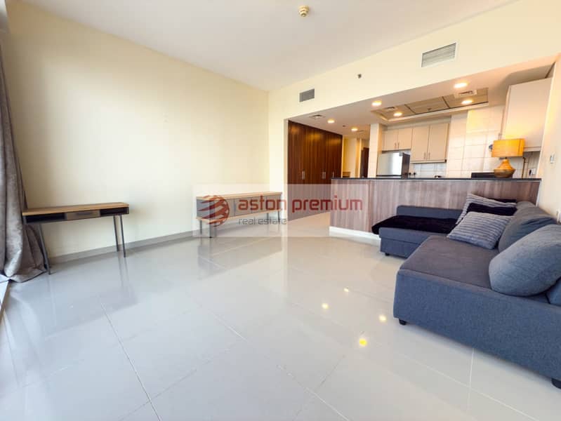 Stunning View| Big size|High Floor|Well Maintained Stunning View| Big size|High Floor|Well Maintained