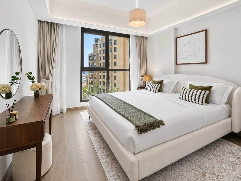 7 master bedroom. png