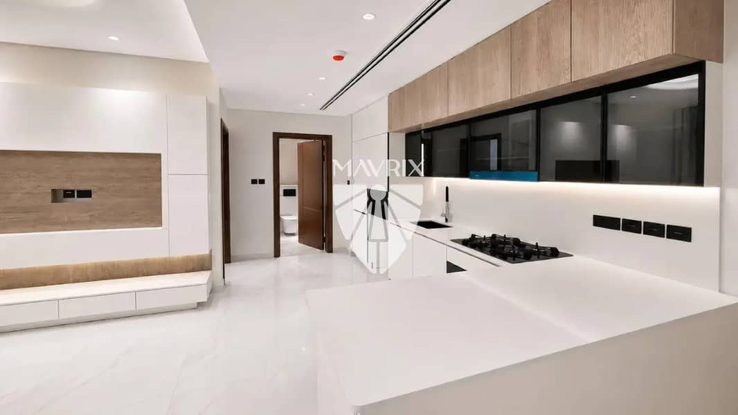 3 Image 3