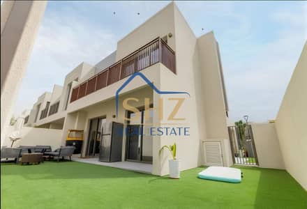 4 Bedroom Townhouse for Sale in Dubai South, Dubai - 1. jpeg 4 Bedroom Townhouse for Sale in Dubai South, Dubai - 1. jpeg