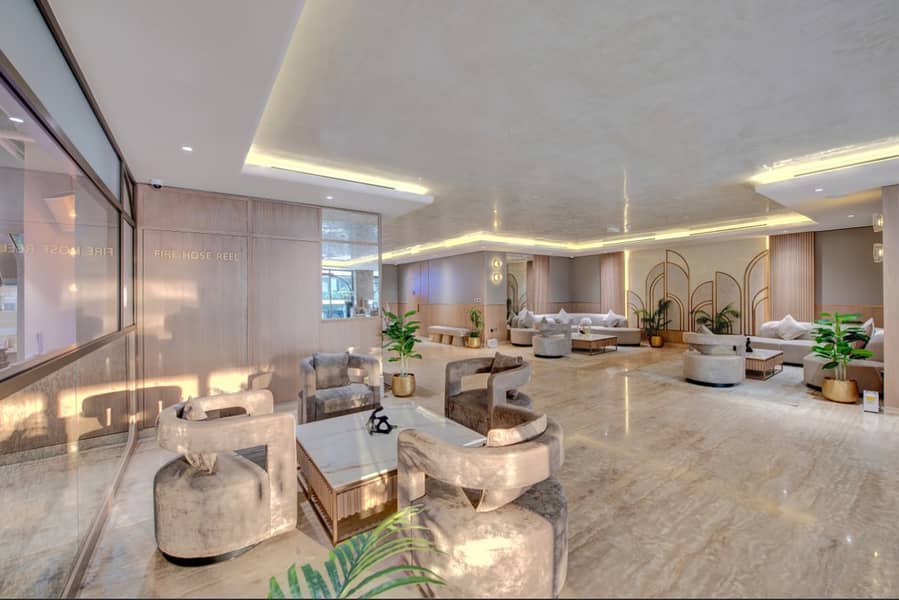 15 Lobby (2). jpg