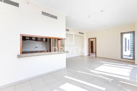 1 Bedroom Flat for Rent in Downtown Dubai, Dubai - Prime Location | Community View | Modern Living 1 Bedroom Flat for Rent in Downtown Dubai, Dubai - Prime Location | Community View | Modern Living