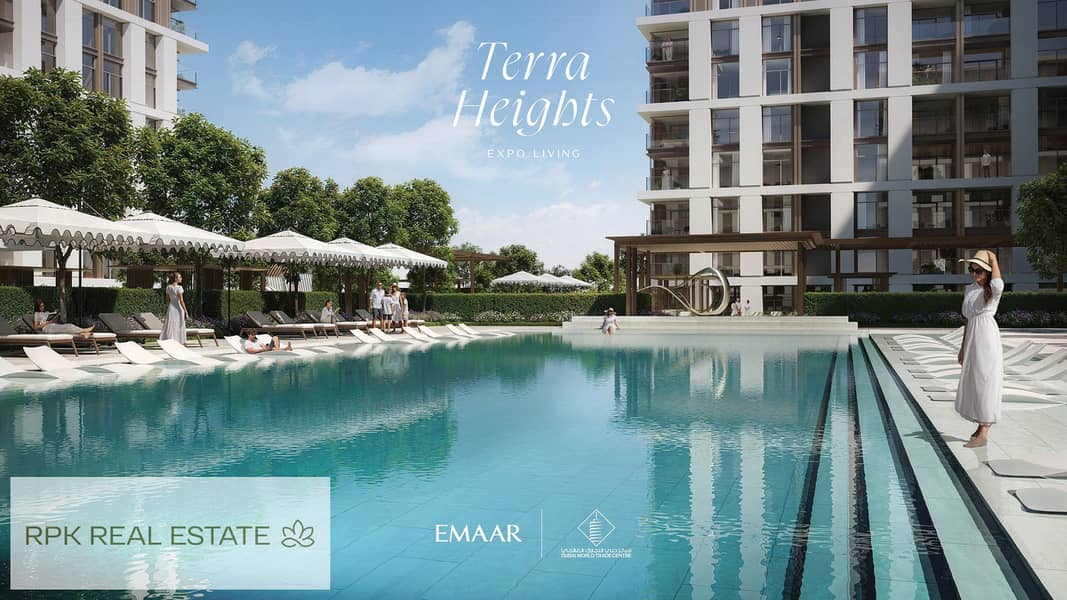 5 05_terra_heights_pool. jpg