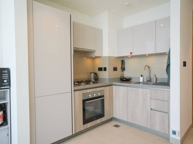 4 BAZ09945. jpg