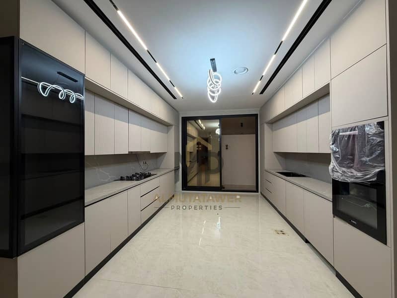 8 8. jpeg