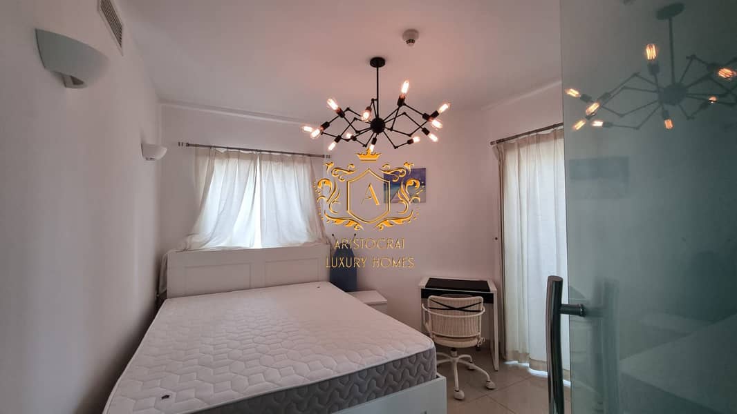 19 Bedroom 05. jpg