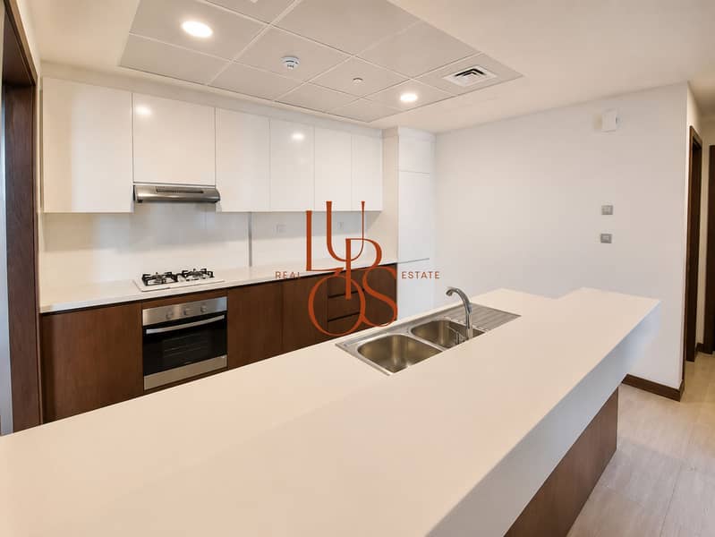 4 Apartment_02_Open_Plan_Kitchen. jpg