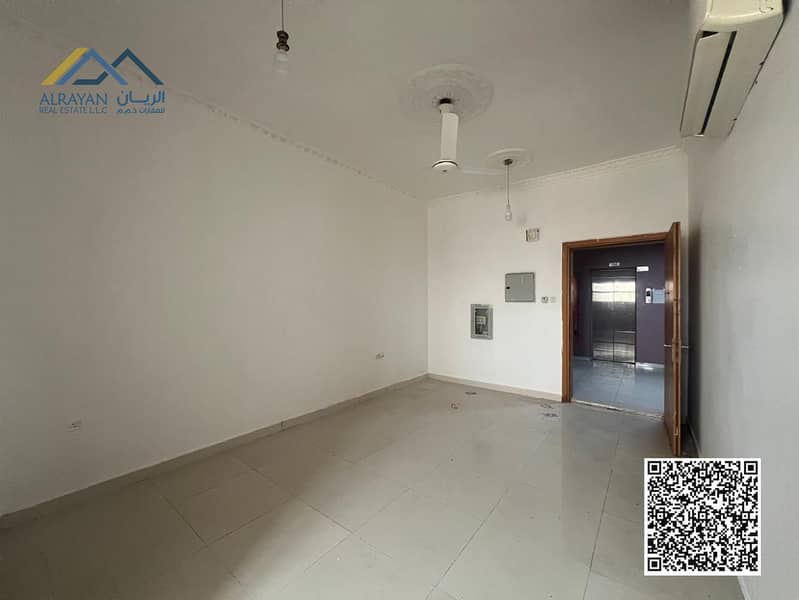 4 a687a78b-ccfc-4adc-9556-125cc5fde8db. jpg