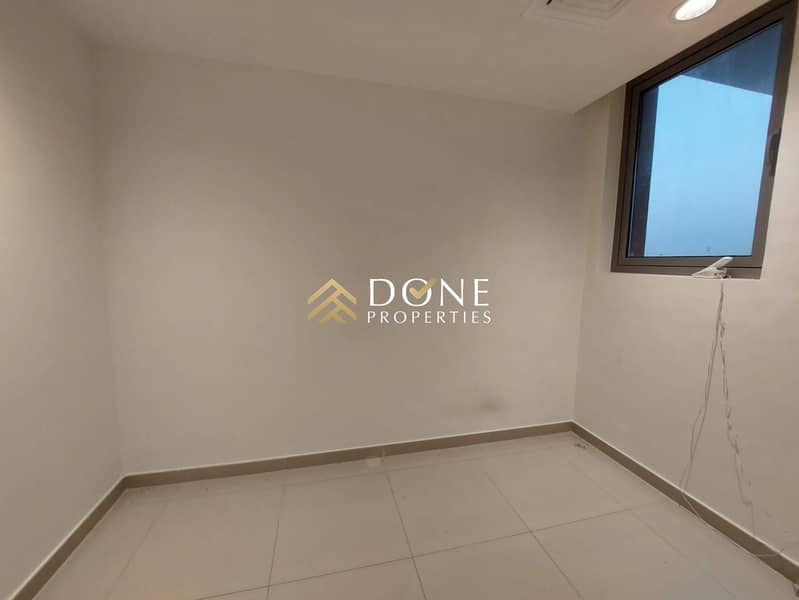 9 ce0fda19-4a50-4b5c-890e-a1d890da98fa. jpg