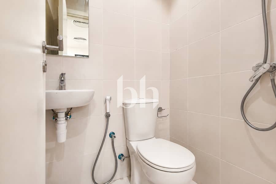 5 images image img
