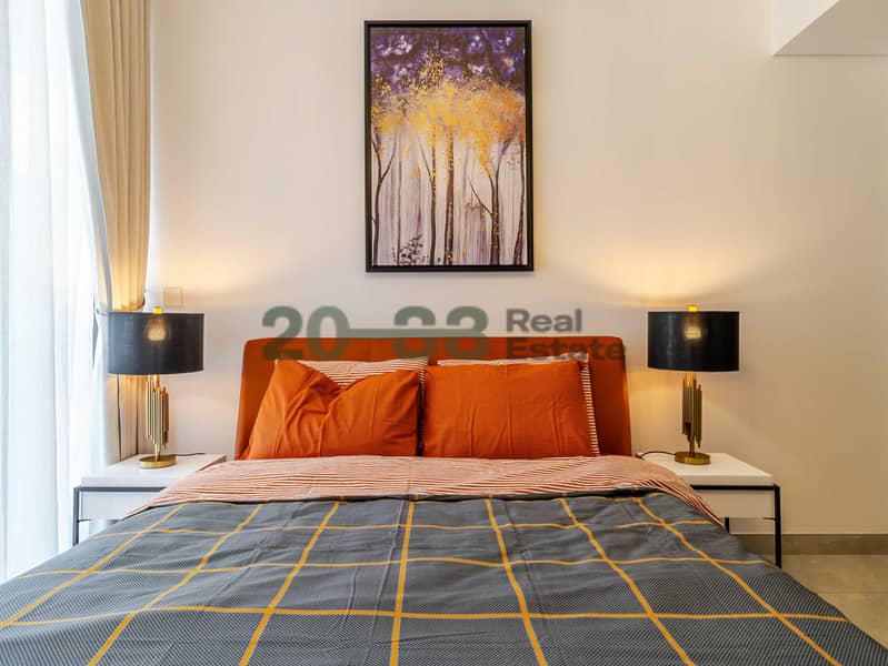 41 Paragon1300024. jpg