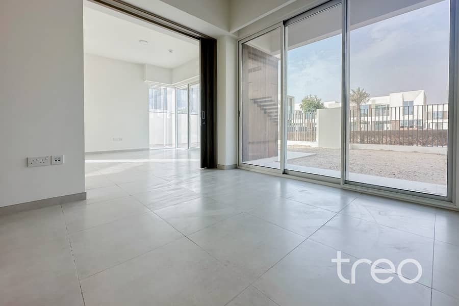 15 220 Talia, The Valley - 7. jpg