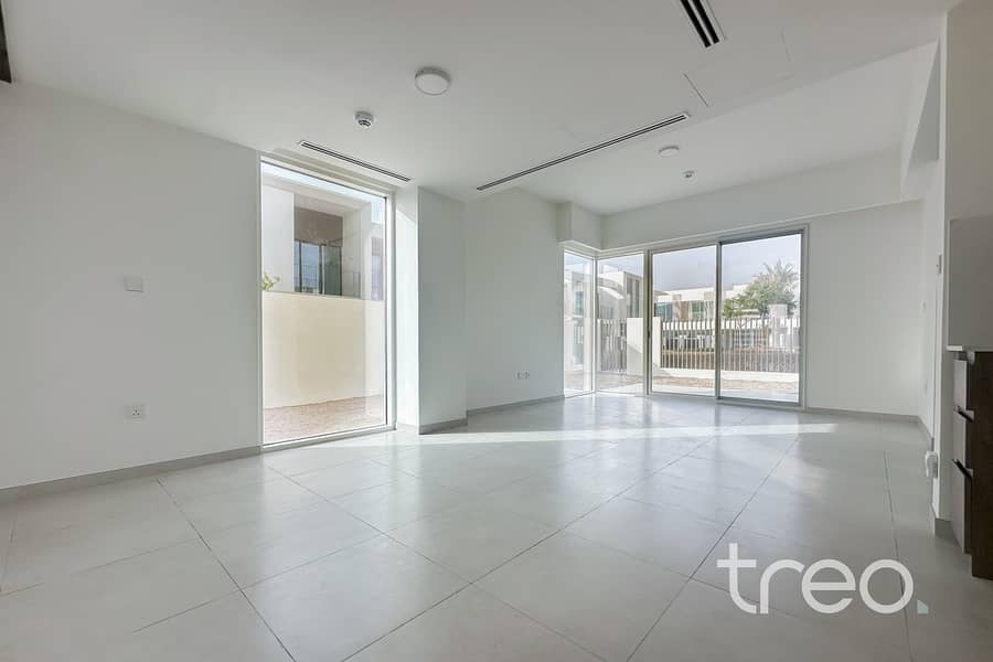 17 220 Talia, The Valley - 4. jpg