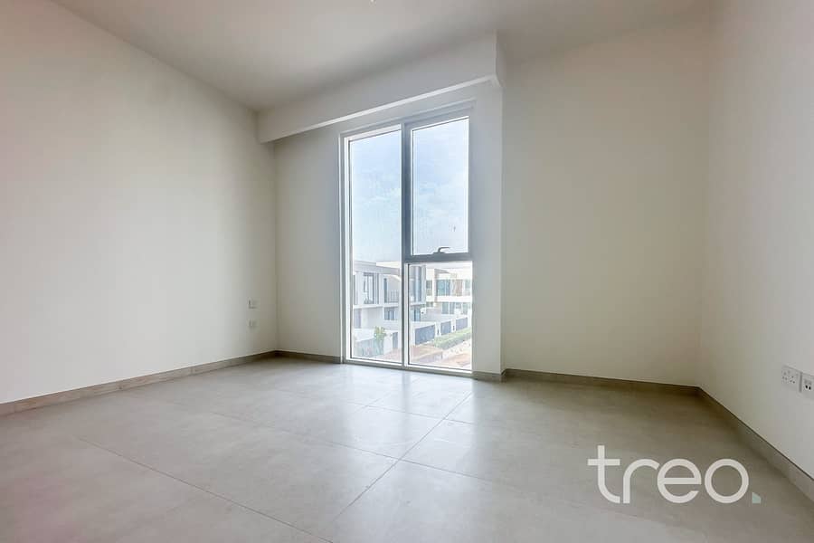 23 220 Talia, The Valley - 24. jpg