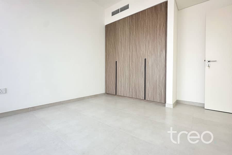 25 220 Talia, The Valley - 19. jpg