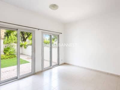 3 Bedroom Villa for Rent in The Springs, Dubai - Backing Pool and Park |Upgraded | Vacant Now 3 Bedroom Villa for Rent in The Springs, Dubai - Backing Pool and Park |Upgraded | Vacant Now
