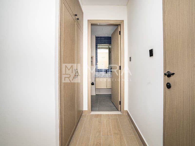 17 5 bed mid Big plot Unit-0006