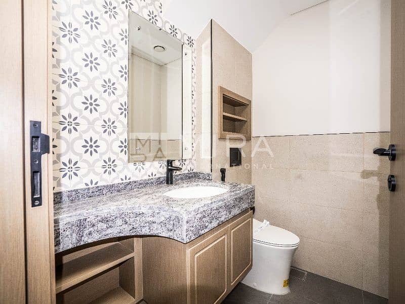 20 5 bed mid Big plot Unit-0016