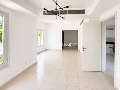 3 Bedroom Villa for Rent in The Springs, Dubai - Corner | Pool View |Partial Upgrades 3 Bedroom Villa for Rent in The Springs, Dubai - Corner | Pool View |Partial Upgrades
