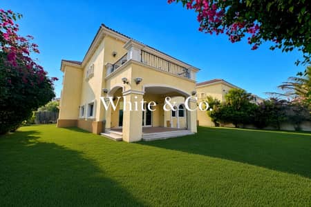 3 Bedroom Villa for Sale in Jumeirah Park, Dubai - Central Plot | Close to Pavilion | VOT 3 Bedroom Villa for Sale in Jumeirah Park, Dubai - Central Plot | Close to Pavilion | VOT