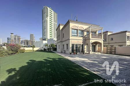 2 Bedroom Villa for Rent in Jumeirah Village Triangle (JVT), Dubai - Corner | Large Plot | Facing Park | Available Now 2 Bedroom Villa for Rent in Jumeirah Village Triangle (JVT), Dubai - Corner | Large Plot | Facing Park | Available Now