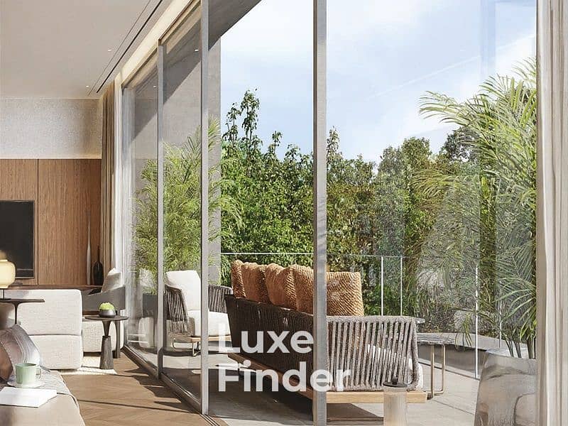 11 Serenity-Mansionxxss-Brochure---Digital-214. jpg