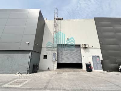 Shop for Rent in Al Quoz, Dubai - Gemini_Generated_Image_9lo2689lo2689lo2. jpeg Shop for Rent in Al Quoz, Dubai - Gemini_Generated_Image_9lo2689lo2689lo2. jpeg