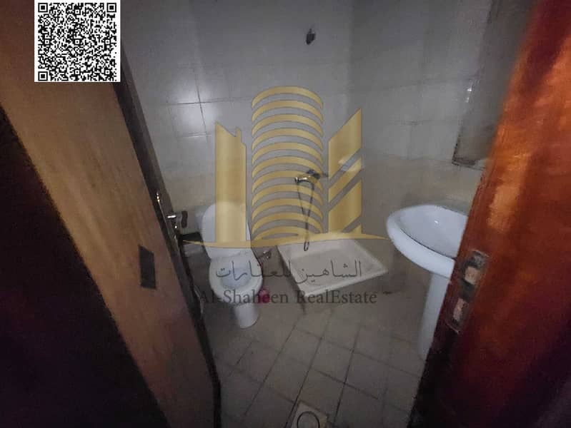 7 1001318281. jpg