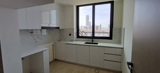 3 habitaciones Apartamento para en Alquiler en Jumeirah Village Circle (JVC), Dubai - Apartamento en Jumeirah Village Circle (JVC),JVC District 12,Binghatti Luna, 3 dormitorios, 140000 AED - 16234931 3 habitaciones Apartamento para en Alquiler en Jumeirah Village Circle (JVC), Dubai - Apartamento en Jumeirah Village Circle (JVC),JVC District 12,Binghatti Luna, 3 dormitorios, 140000 AED - 16234931