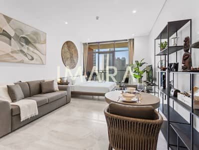 Studio for Sale in Business Bay, Dubai - Burj Khalifa View | Balcony | High Floor | Studio