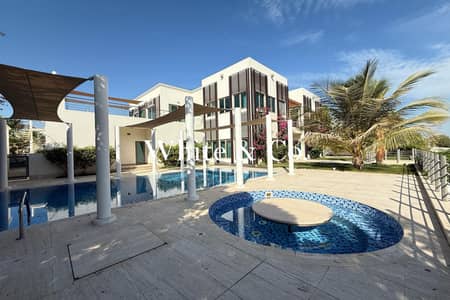 6 Schlafzimmer Villa zum zur Miete in Palm Jumeirah, Dubai - Villa in Palm Jumeirah,Signature Villas Palm Jumeirah,Signature Villas Frond P, 6 schlafzimmer, 2000000 AED - 16236070 6 Schlafzimmer Villa zum zur Miete in Palm Jumeirah, Dubai - Villa in Palm Jumeirah,Signature Villas Palm Jumeirah,Signature Villas Frond P, 6 schlafzimmer, 2000000 AED - 16236070