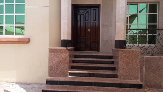 6 Schlafzimmer Villa Compound zum zum Verkauf in Khalifa City, Abu Dhabi - WhatsApp Image 2026-08-20 at 11.59. 34 (2). jpeg 6 Schlafzimmer Villa Compound zum zum Verkauf in Khalifa City, Abu Dhabi - WhatsApp Image 2026-08-20 at 11.59. 34 (2). jpeg