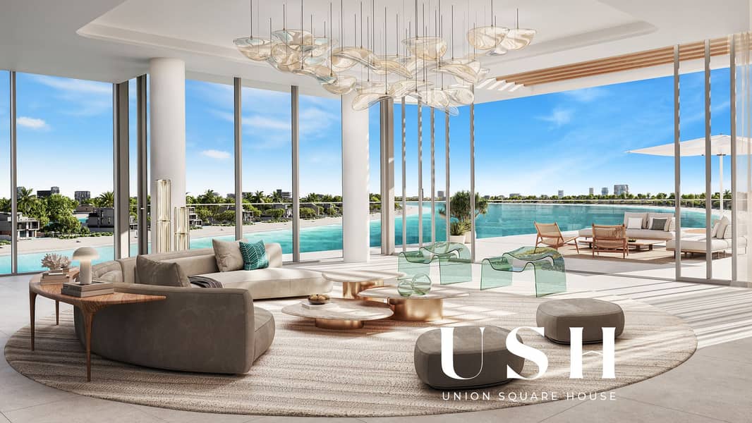 17 Palm Central Int 5BR_LivingRoom. jpg