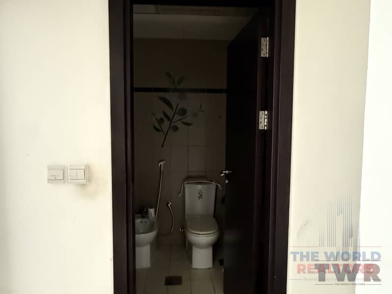 5 Image 5